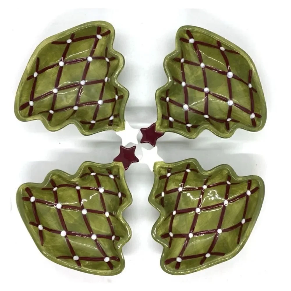 Pottery Barn Seasons Greetings  Christmas Tree Appetizer/ Dessert Bowl Set of 4